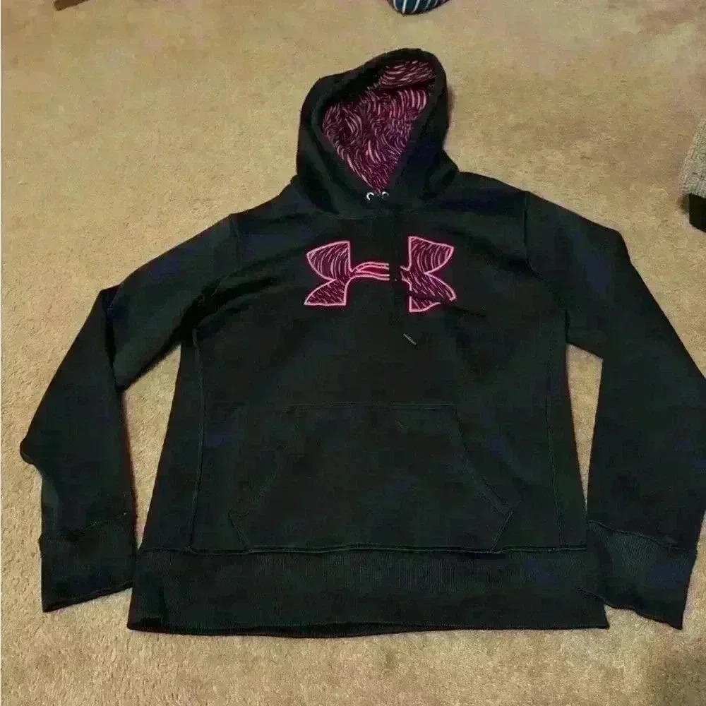 Under Armour sweatshirt size S